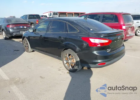 2014 Ford Focus Se z USA, uszkodzony, nr VIN 1FADP3F21EL218855